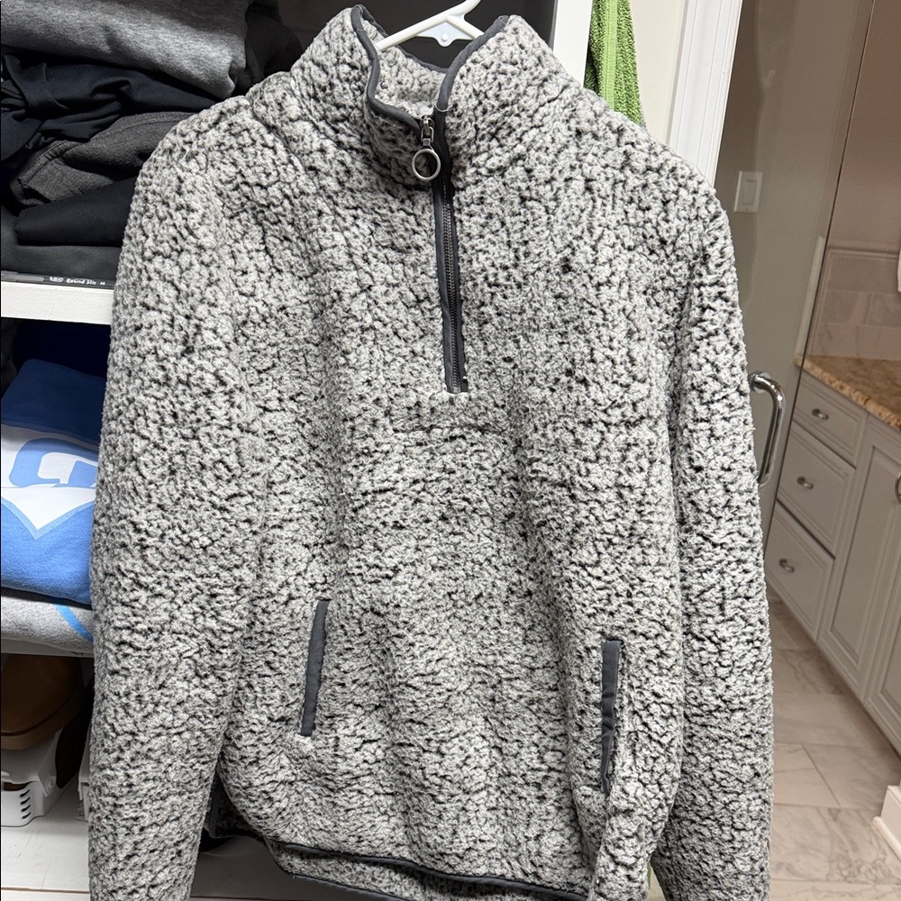 Thread & Supply Sherpa Fleece women’s Sweater